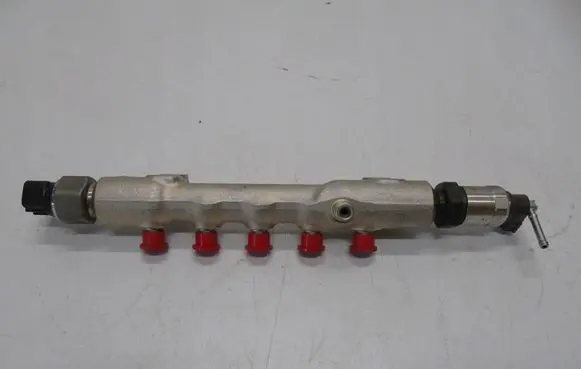 Renault Laguna II Fuel main line pipe 8200023961