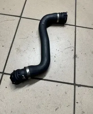 BMW 5 E60 E61 Engine coolant pipe/hose 7799748