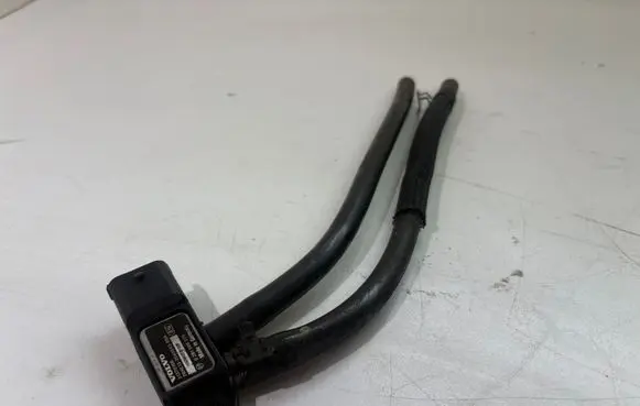 Volvo XC90 Exhaust gas pressure sensor 31370160