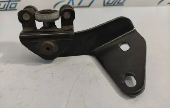 Ford Connect Rear door check strap stopper 2T14V25028