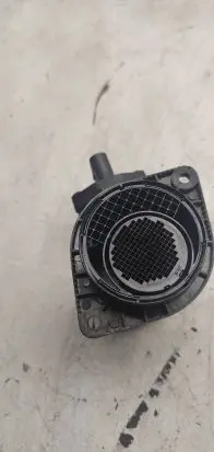 Volkswagen PASSAT B5.5 Mass air flow meter 0281002463
