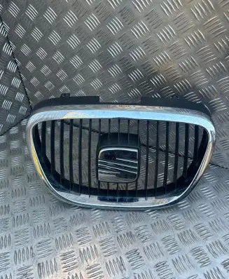 Seat Altea Front grill 5P0853654
