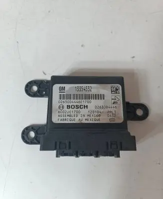 Opel Zafira C Parking PDC control unit/module 13354532 6002JC1700 0263004446