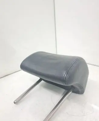 Volkswagen PASSAT B6 Rear seat headrest 