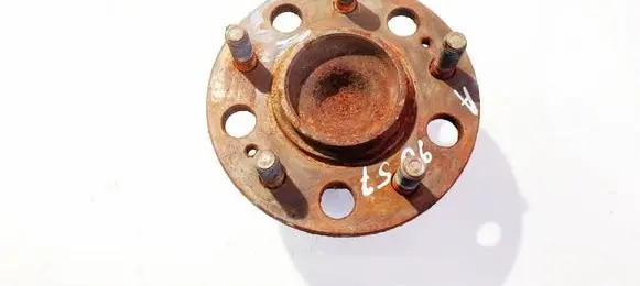 KIA Optima Rear wheel hub