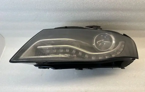 Audi A4 S4 B8 8K Headlight/headlamp 8K0941003C 0301240271