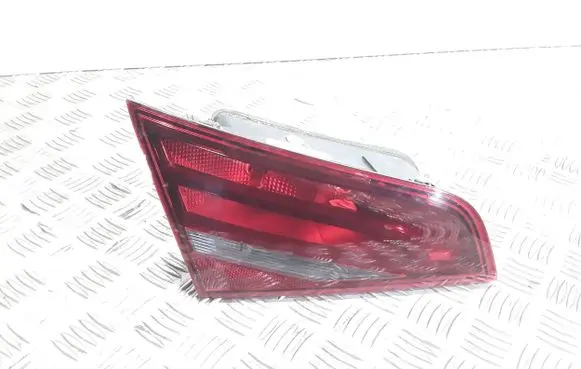 Audi A3 S3 8V Tailgate rear/tail lights 8V4945093