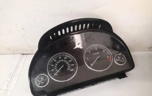 BMW 5 GT F07 Speedometer (instrument cluster) 924934701 9249347-01