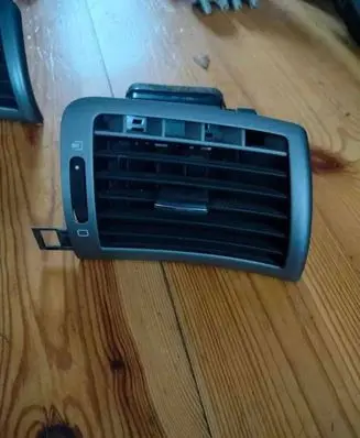 Peugeot 407 Dash center air vent grill 9644589377 A1010005