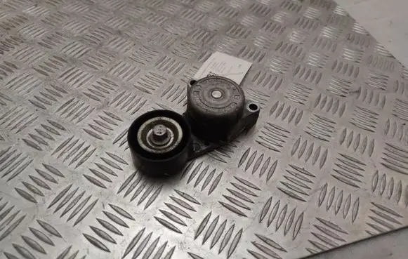 Mercedes-Benz S C217 Generator/alternator belt tensioner A2782000570