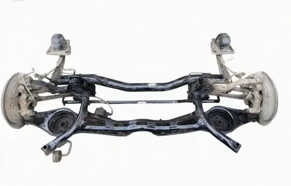 Volkswagen Golf V Rear beam 