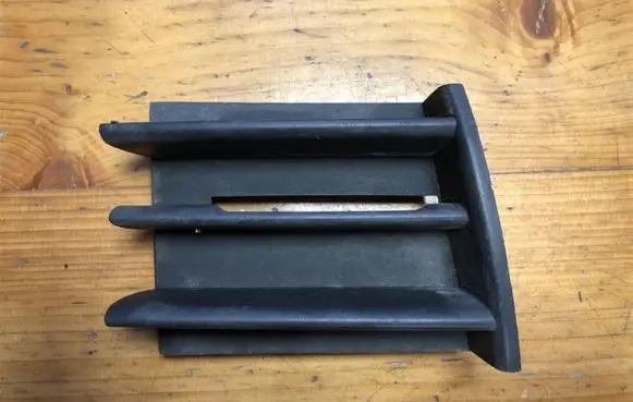Skoda Octavia Mk2 (1Z) Front bumper lower grill 1Z0853666