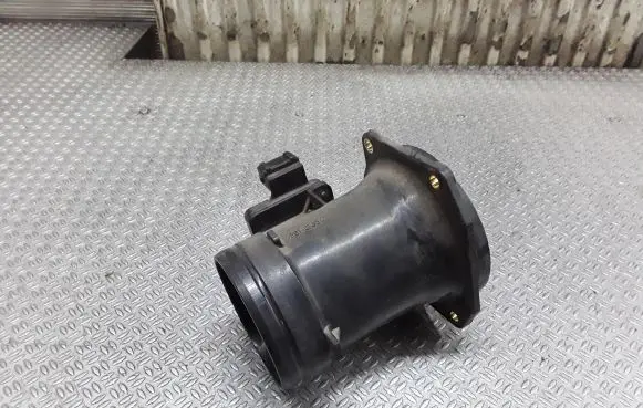 Audi A4 S4 B5 8D Mass air flow meter 058133471