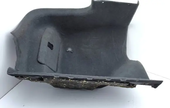 Maserati Quattroporte Trunk/boot side trim panel 080061106 06022009 M139