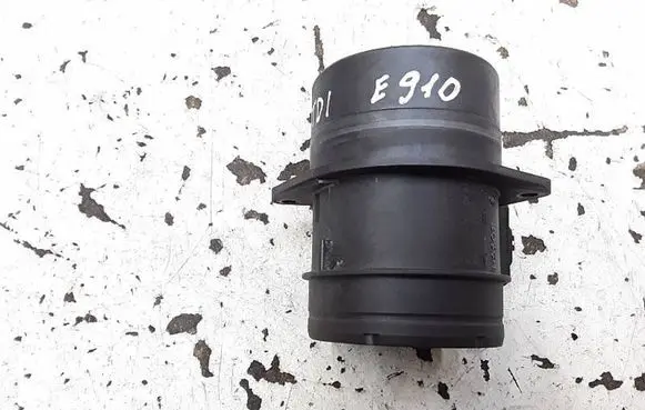 Volkswagen Tiguan Mass air flow meter 0281002956 03L906461A 315085339