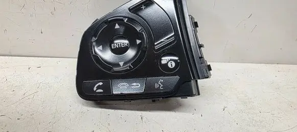 Honda CR-V Steering wheel buttons/switches 35880TLAL81