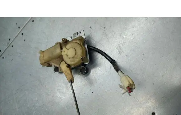 Mazda 626 Holder (bracket) 