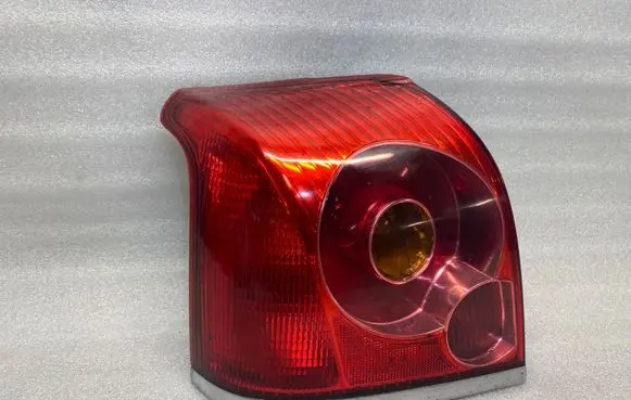 Toyota Avensis T250 Rear/tail lights 89028759
