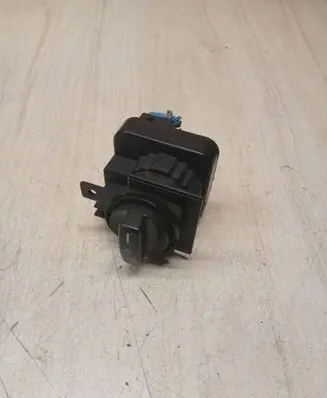 Mercedes-Benz A W169 Light switch 1695451004 32220101 0095347