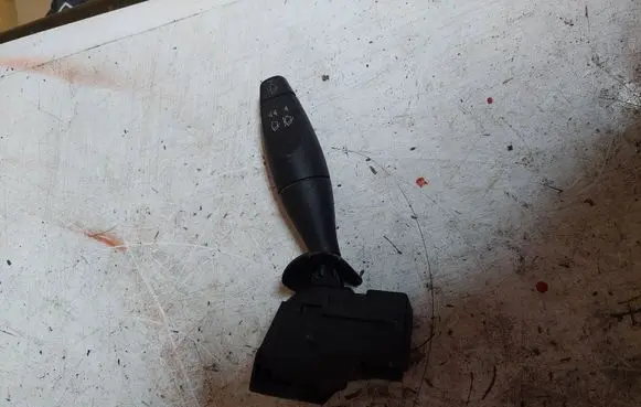 Ford Mondeo MK IV Wiper control stalk 98AG17A553CC