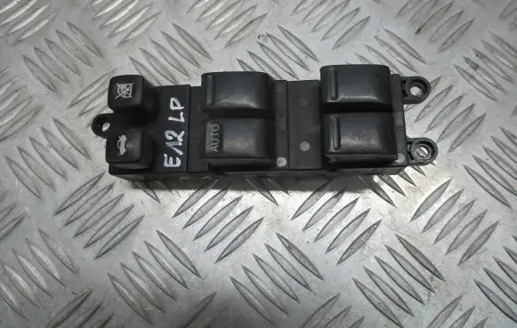 Toyota Corolla E120 E130 Electric window control switch
