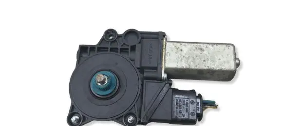 Toyota Yaris Front door window regulator motor 