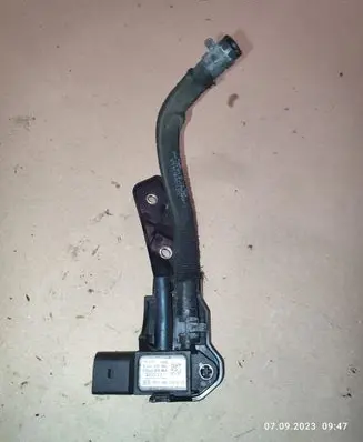 Audi A5 8T 8F Air pressure sensor 059906051A