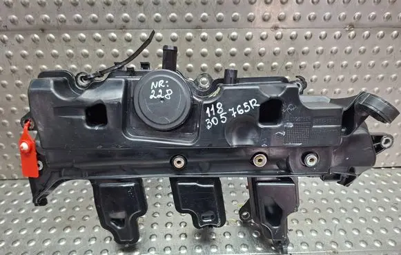 Renault Master III Rocker cam cover S27624228 118305765R