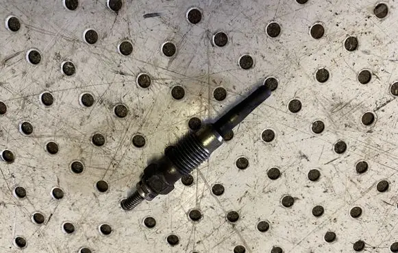 Ligier Ambra Glow plug 