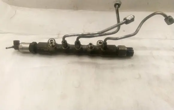 Toyota Corolla Verso AR10 Fuel main line pipe 238100R020 237010R020