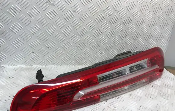 Ford Focus C-MAX Rear/tail lights M5113N411AA