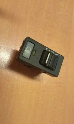 Volvo 850 Headlight level height control switch 04000300