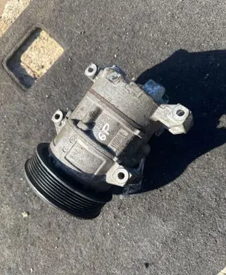 Toyota Corolla Verso AR10 Air conditioning (A/C) compressor (pump) GE4472601744