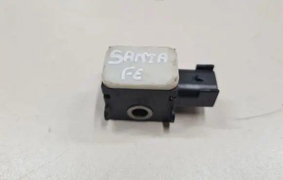 Hyundai Santa Fe Airbag deployment crash/impact sensor 9592028000 SA320080000