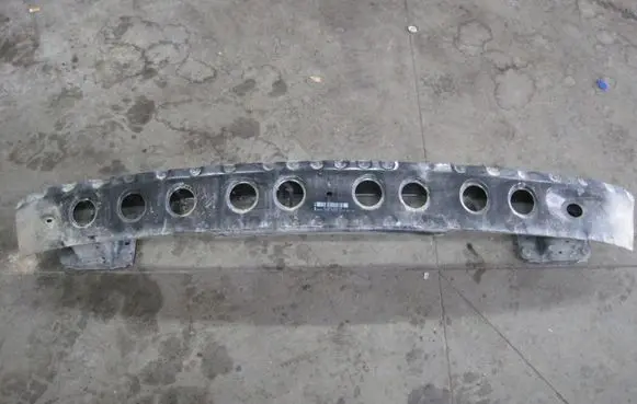 Mercedes-Benz E A207 Rear bumper cross member A2076100114