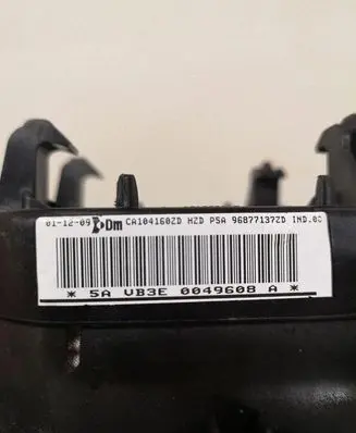 Citroen C5 Steering wheel airbag 96877137ZD