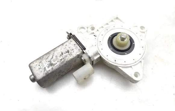BMW 3 E90 E91 Rear door window regulator motor 7291451 840311403A