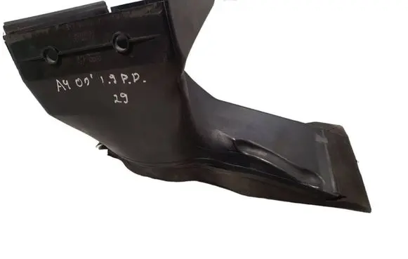 Audi A4 S4 B5 8D Cabin air duct channel 8D0117339C