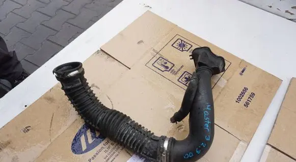 Renault Megane III Air intake hose/pipe SKO62490