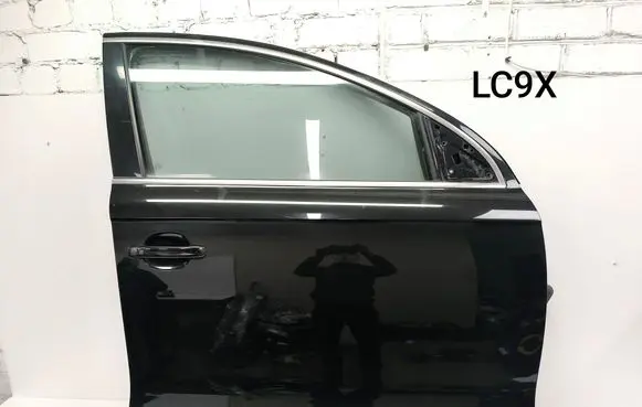 Audi Q7 4L Front door