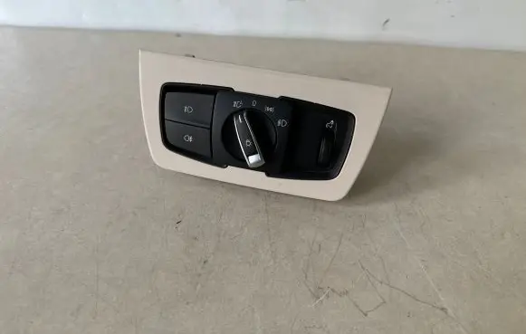 BMW 4 F36 Gran coupe Light switch 6847512
