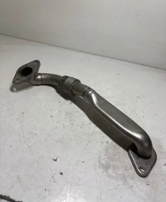 Volkswagen PASSAT B6 EGR valve line/pipe/hose 038131521BM