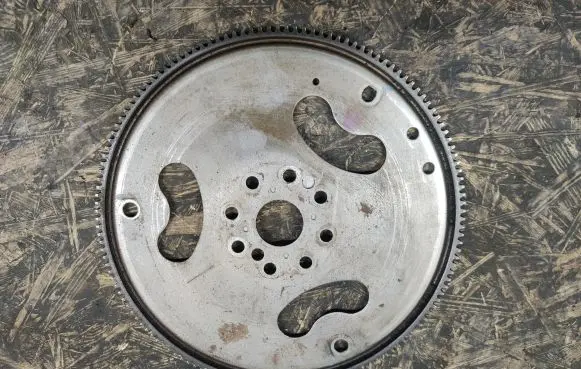 Cadillac STS Flywheel 12572042