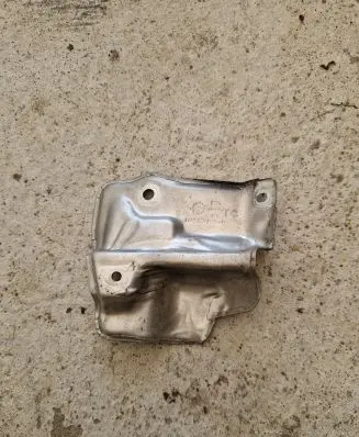 Heat shield in engine bay