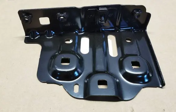 Renault Austral Fender mounting bracket 631220027RDANEK 631220027R