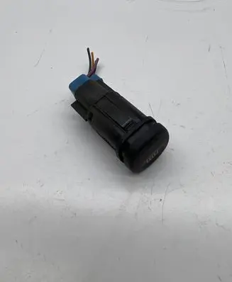 Ford Puma Windscreen/window heater switch 96FG18C621AA