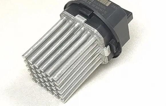 Volkswagen Crafter Heater blower motor/fan resistor 5HL008941