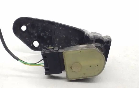 Volkswagen Touareg I Yaw turn rate sensor 4E0907503C 6PM00816151
