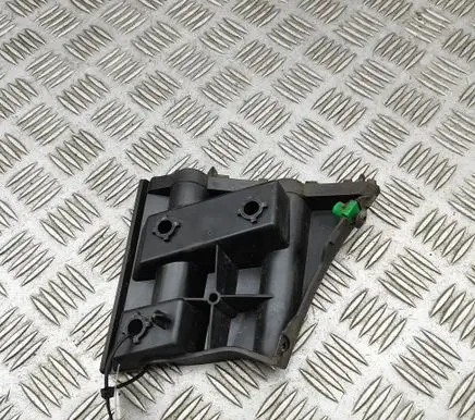 Volvo V40 Cross country Front bumper mounting bracket 31425111