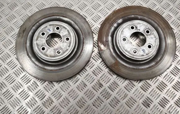 Jaguar XF X250 Rear brake disc